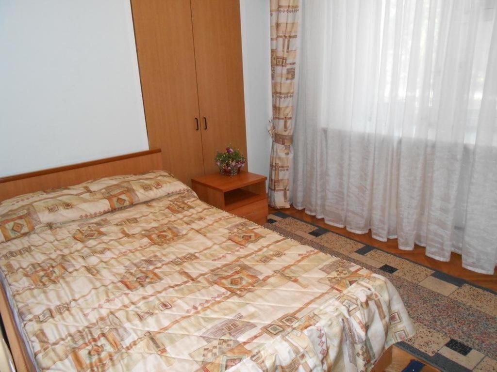 Zhibek Zholy Hotel Astana Ruang foto
